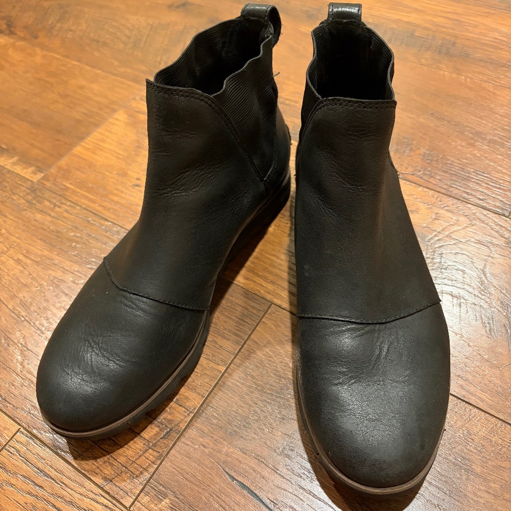 Sorel ankle booties